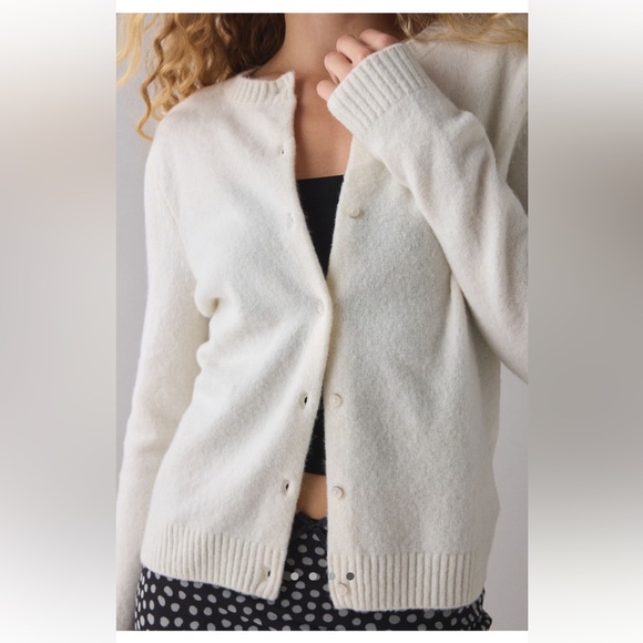 Kimchi Blue Sweaters - NWT Urban outfitters cream cardigan